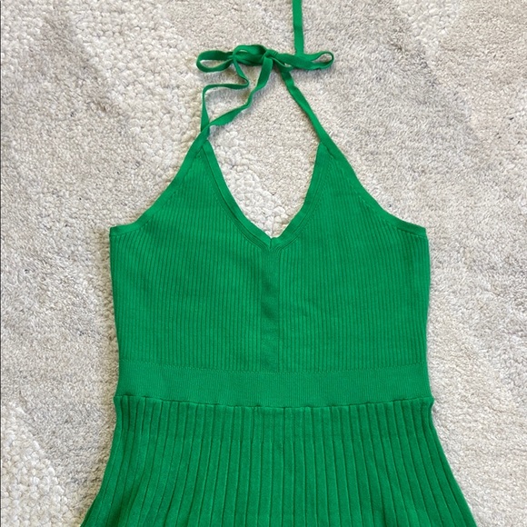✨5 for $15✨ A New Day Knitted Green Halter Neck Dress - Picture 3 of 9